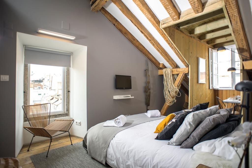 No Limit Bairro Alto Hostel Lissabon Buitenkant foto